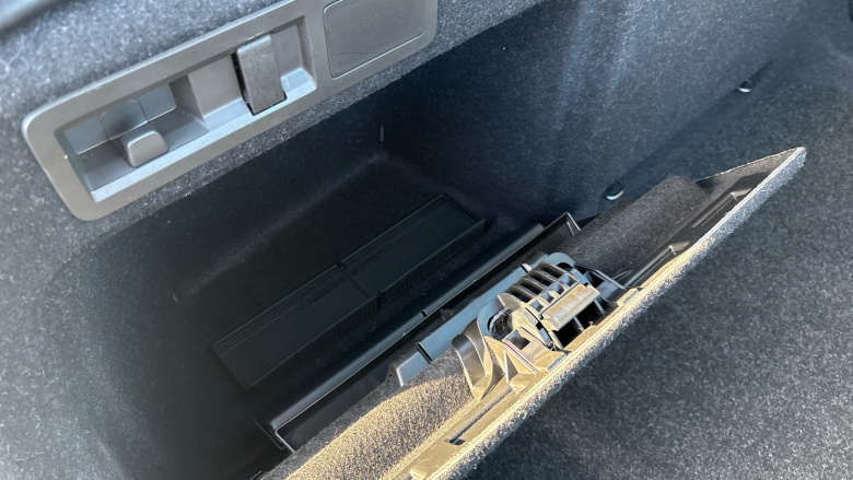 Skoda Superb 2.0 TDI CR Sport Line Plus 5dr DSG Diesel Hatchback